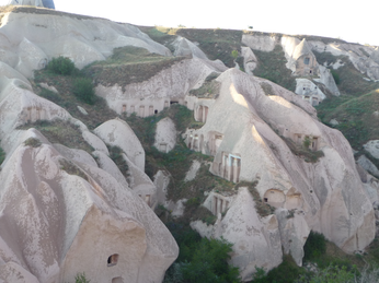 P1040556.JPG 3456x2592 index 312